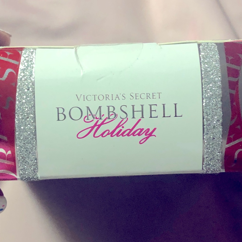Victoria secrets bombshell holiday set ❤️